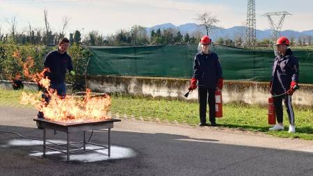 Corso di aggiornamento antincendio: formazione pratica sul campo